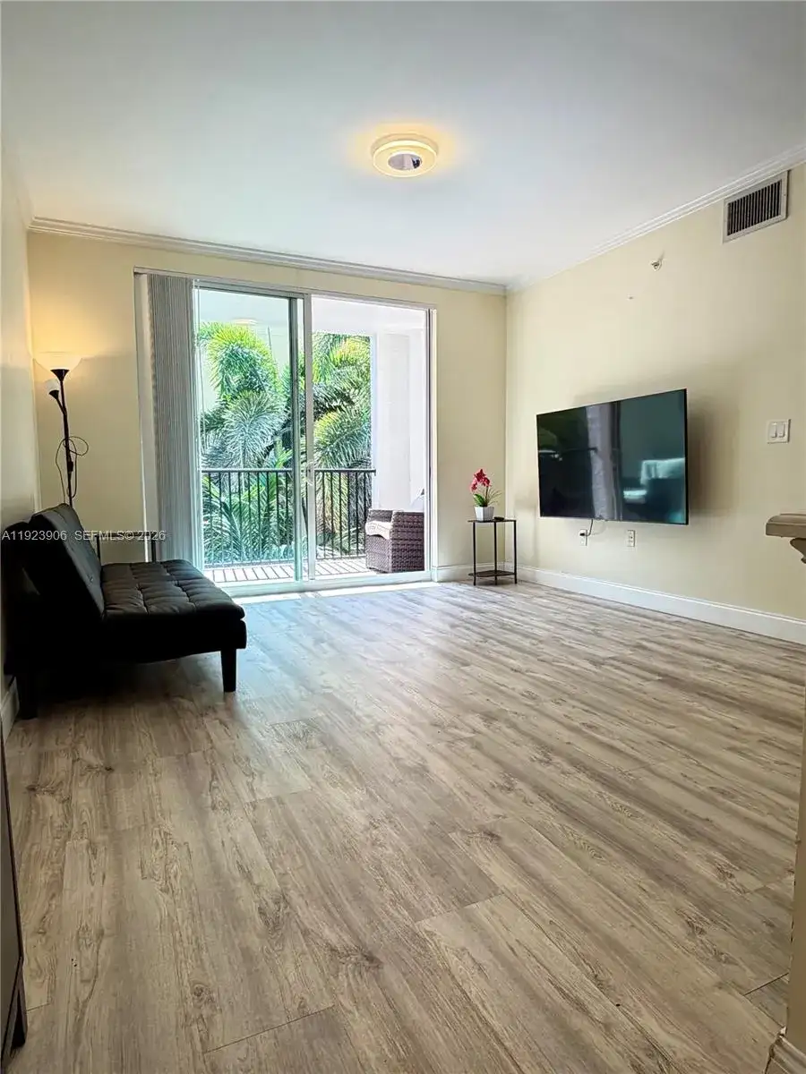 17150 N Bay Rd # 2419, Sunny Isles Beach FL 33160 photo 4