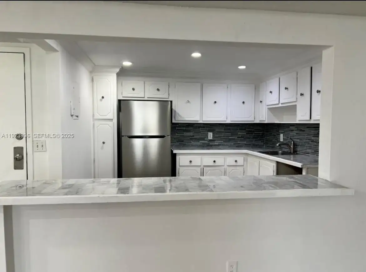 13499 Biscayne Blvd # 1205, North Miami FL 33181 photo 5