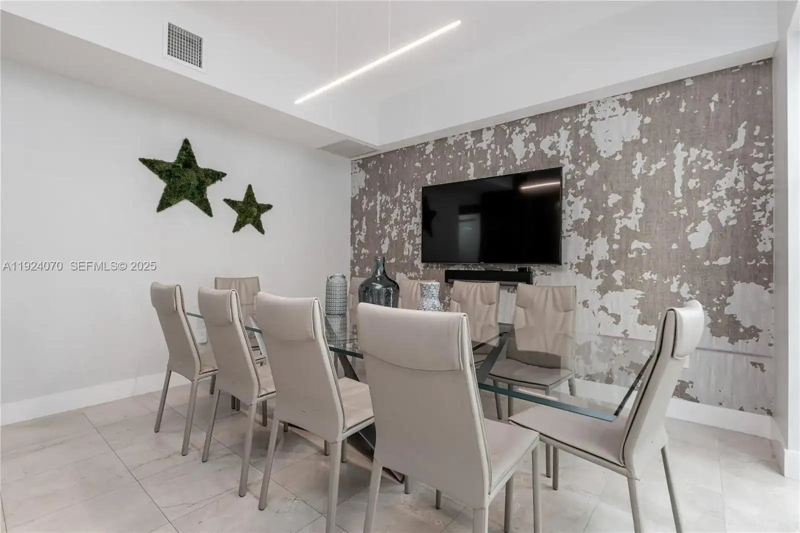 18460 NE 30th Ave # 18460, Aventura FL 33160 photo 5