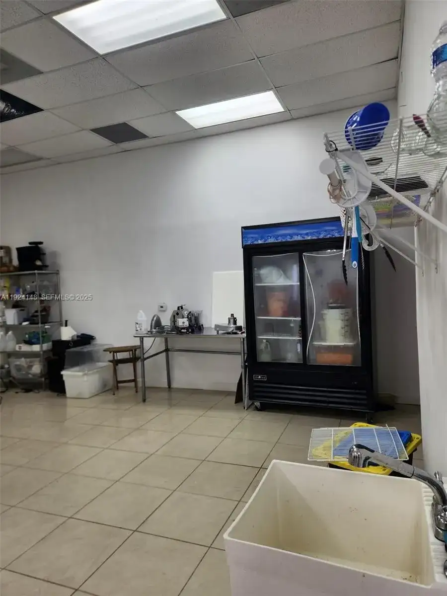 1800 SW 7th Ave, Pompano Beach FL 33060 photo 3
