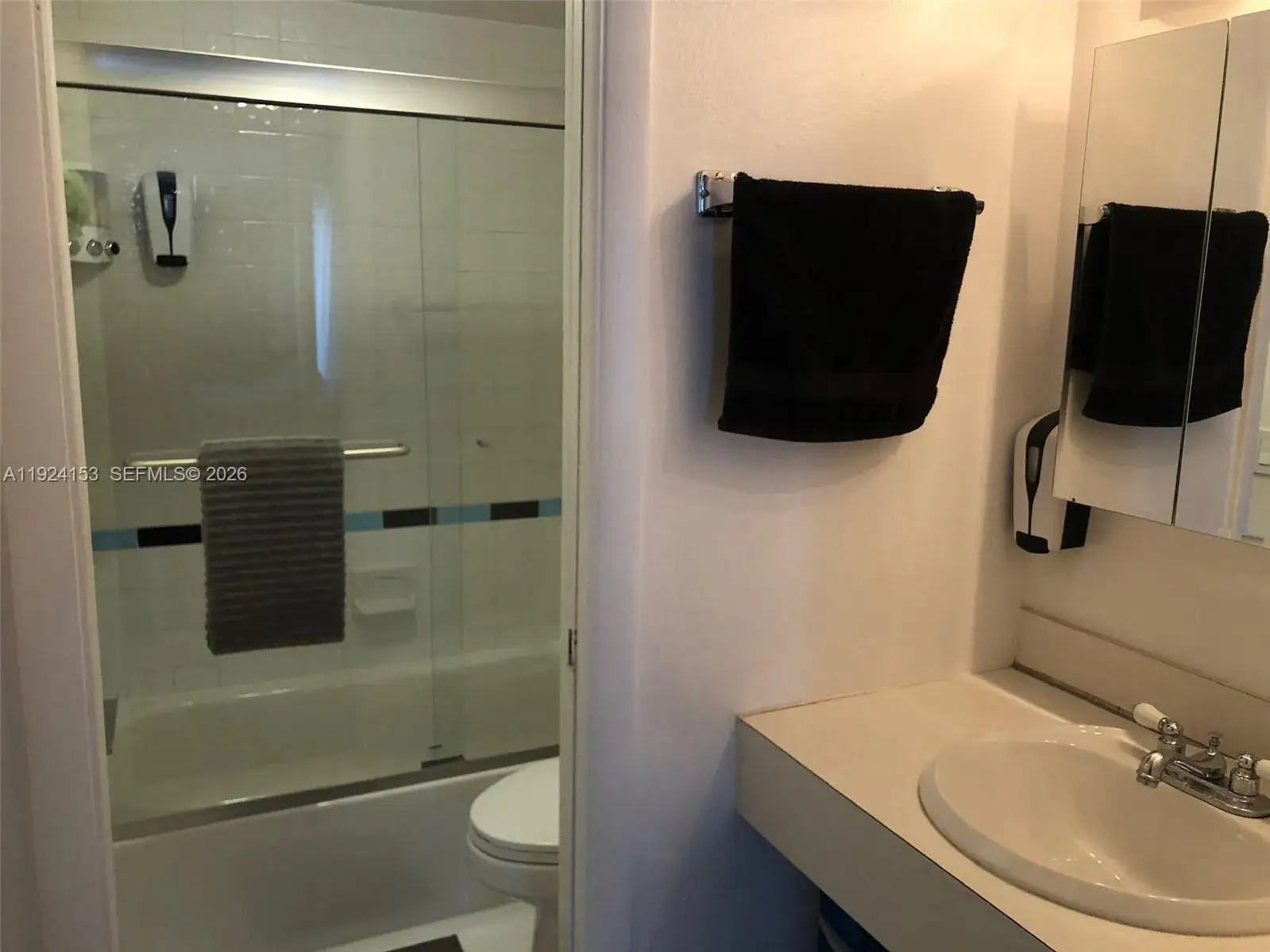 3642 NE 171st St # 203, North Miami Beach FL 33160