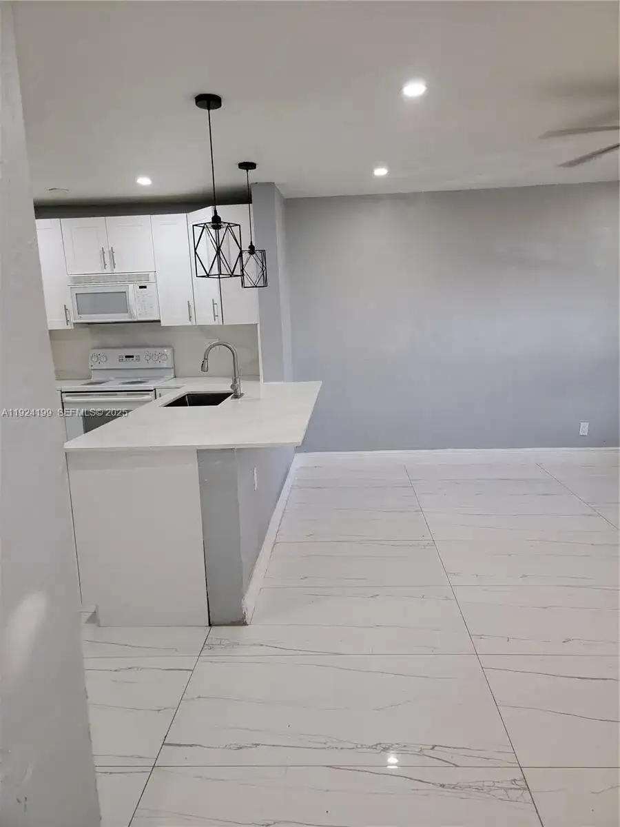 1710 SW 70th Way # 1710, North Lauderdale FL 33068 photo 5