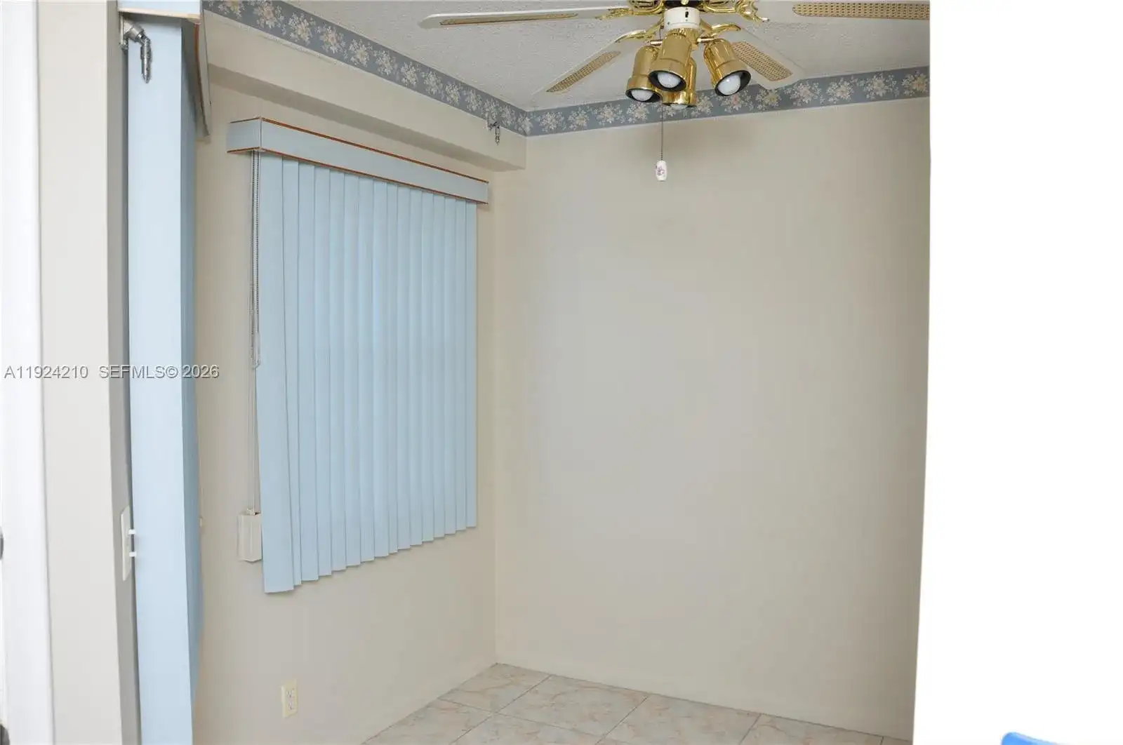 13000 SW 15th Ct # 411U, Pembroke Pines FL 33027 photo 2