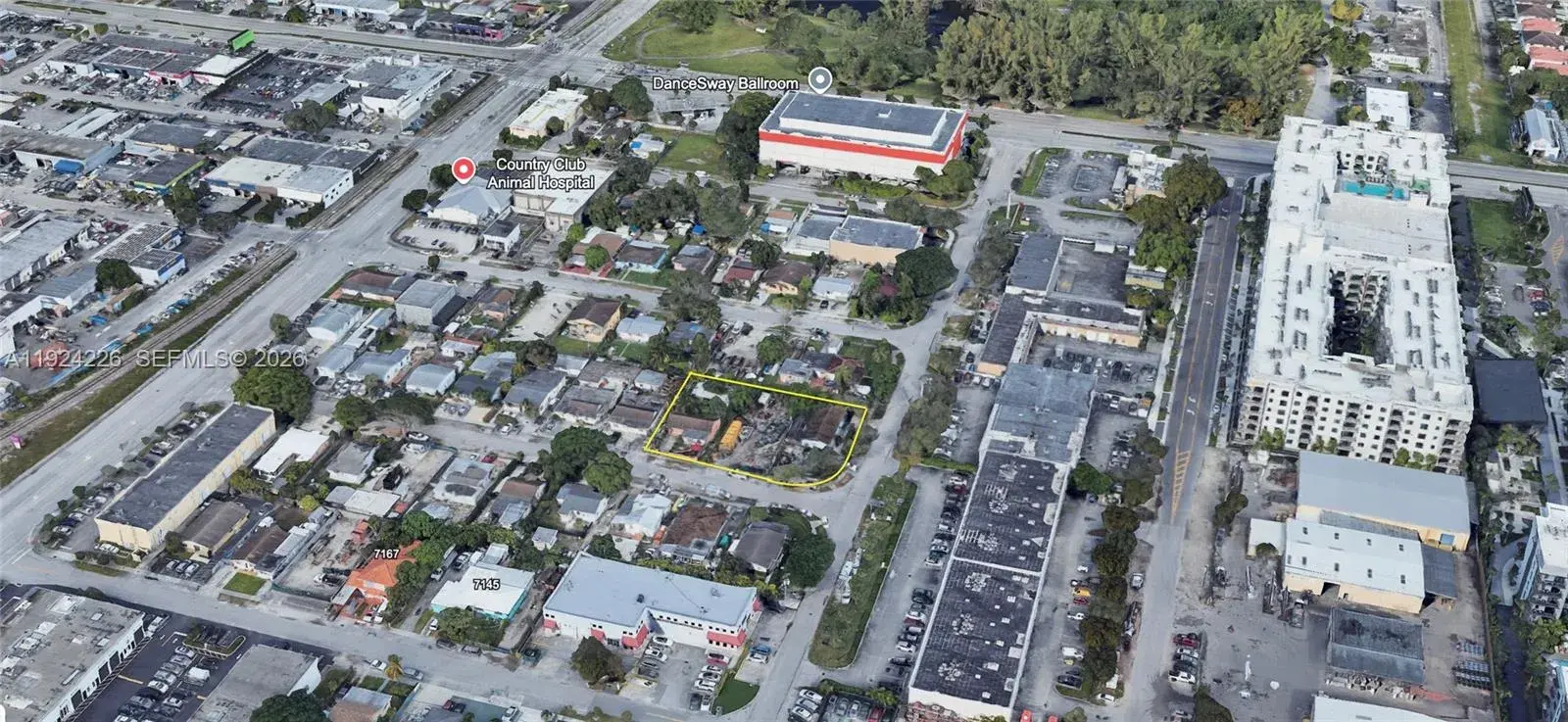 4220 SW 71st Ave, Miami FL 33155