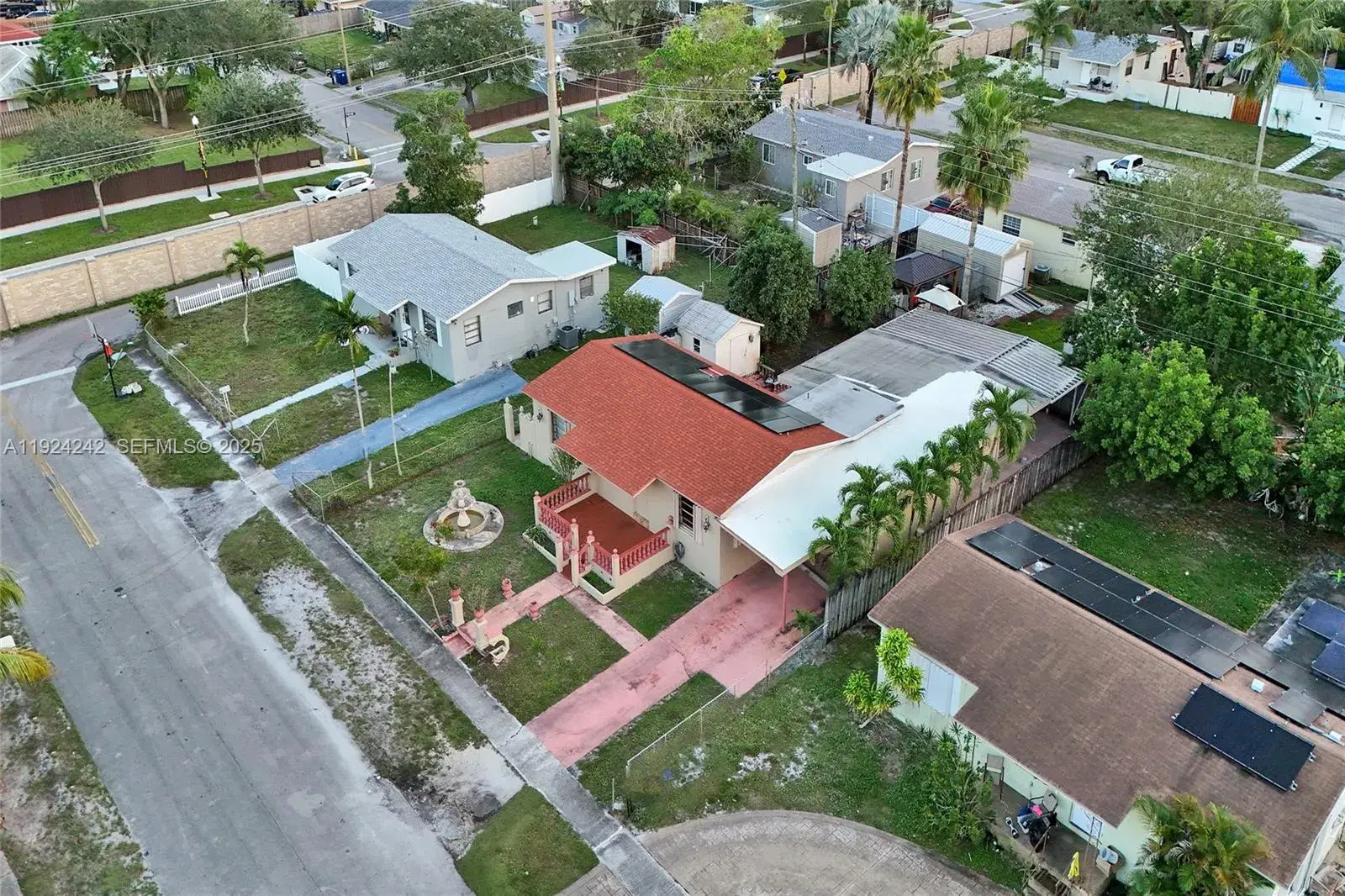 6404 Evans St, Hollywood FL 33024