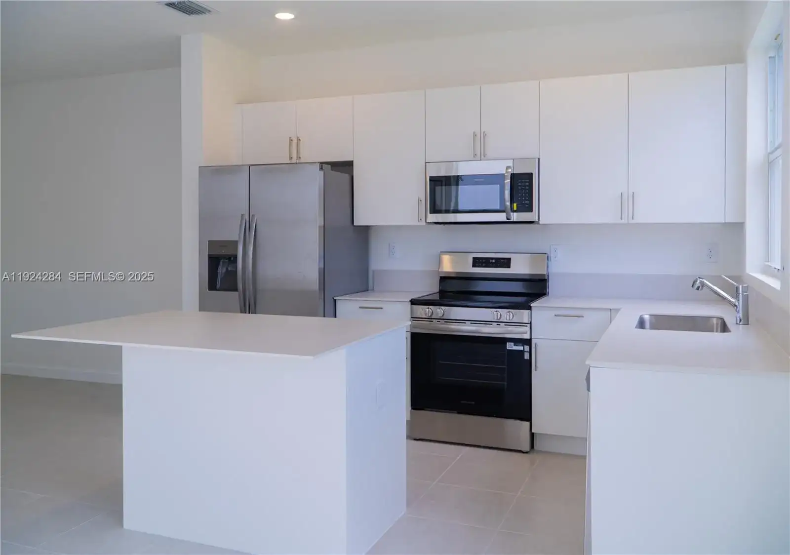 27651 SW 155 CT # 0, Miami FL 33032 photo 5