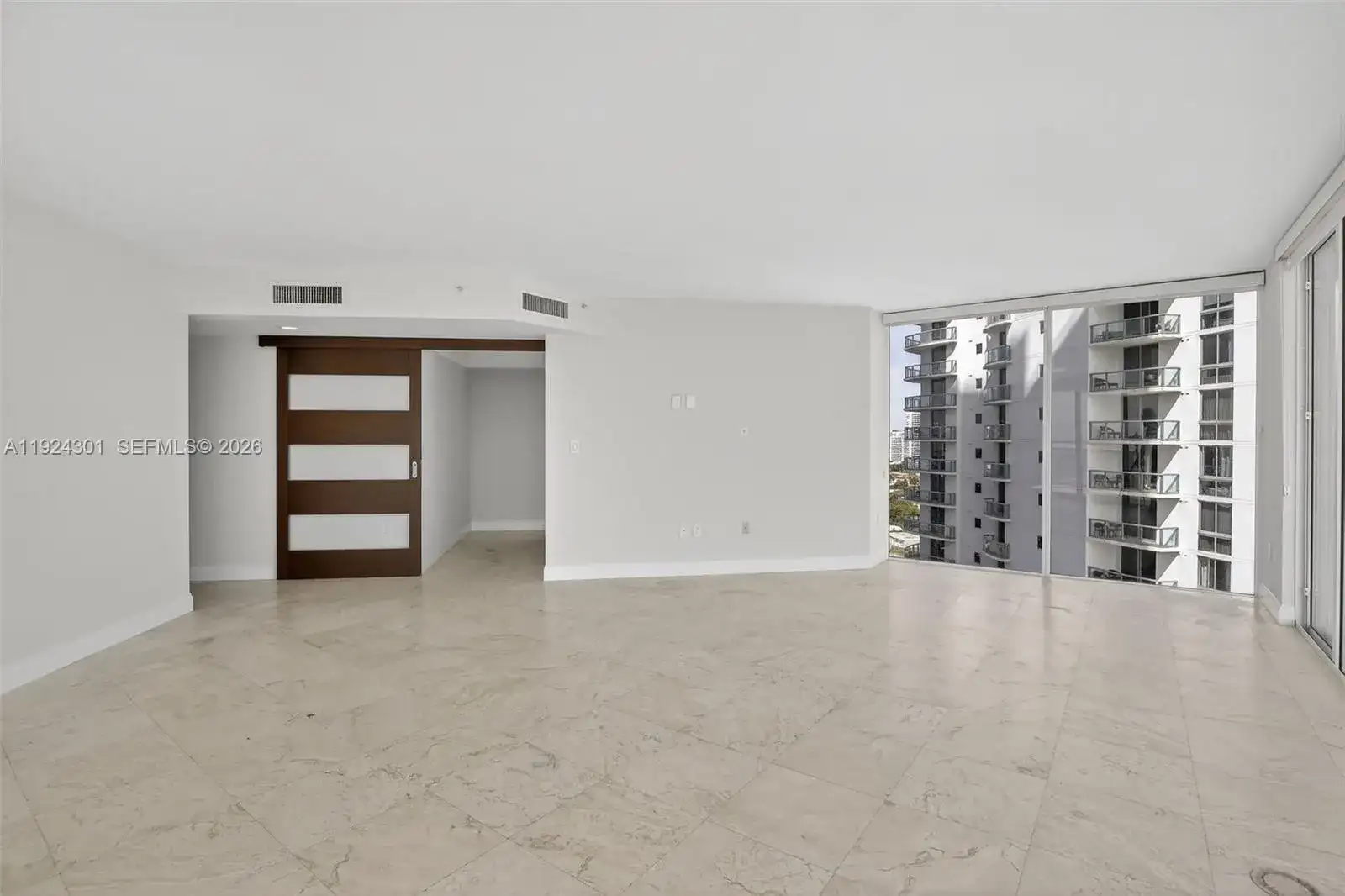 18671 Collins Ave # 1702, Sunny Isles Beach FL 33160 photo 4