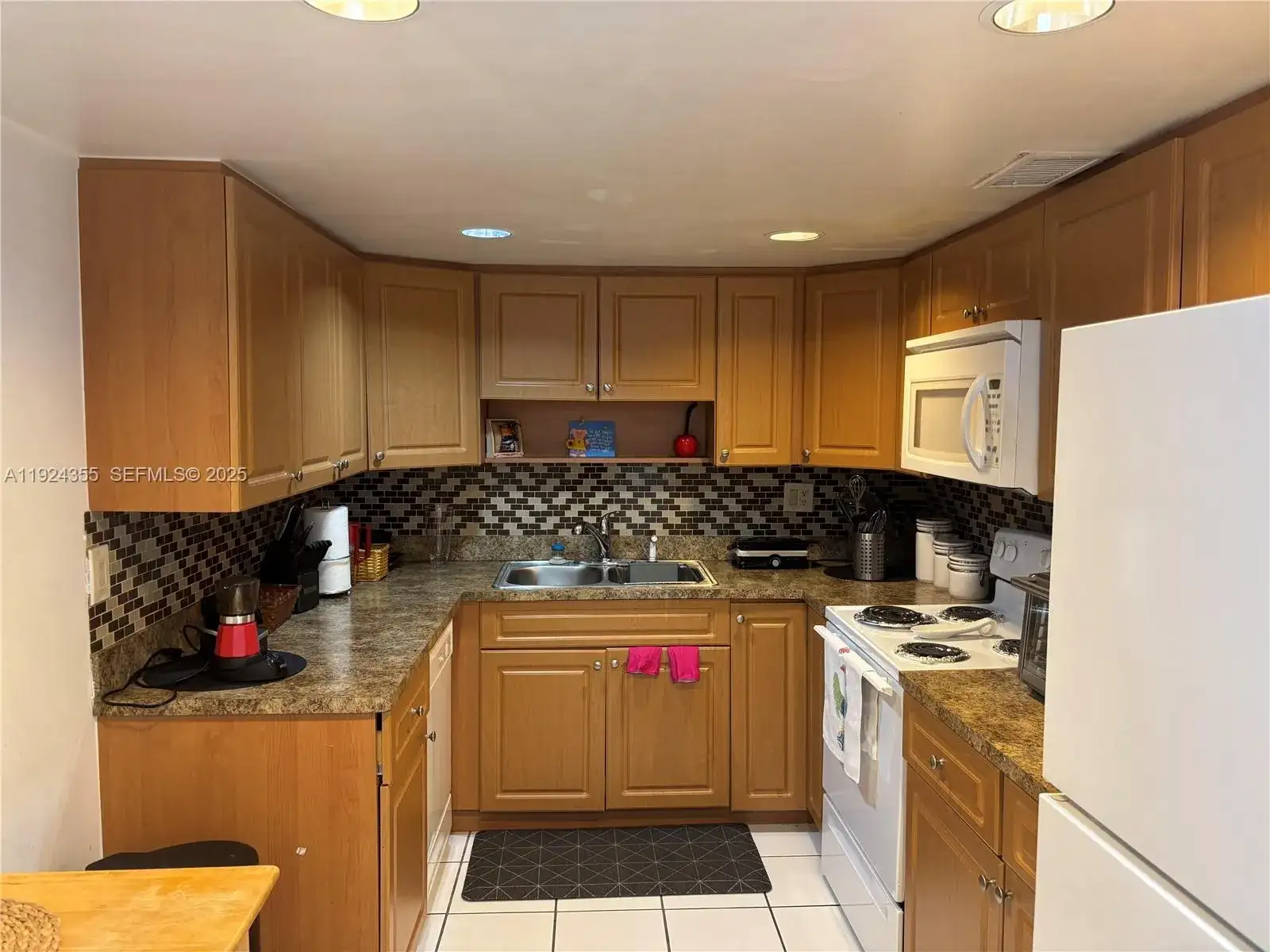 14250 SW 62nd St # 520, Miami FL 33183 photo 5