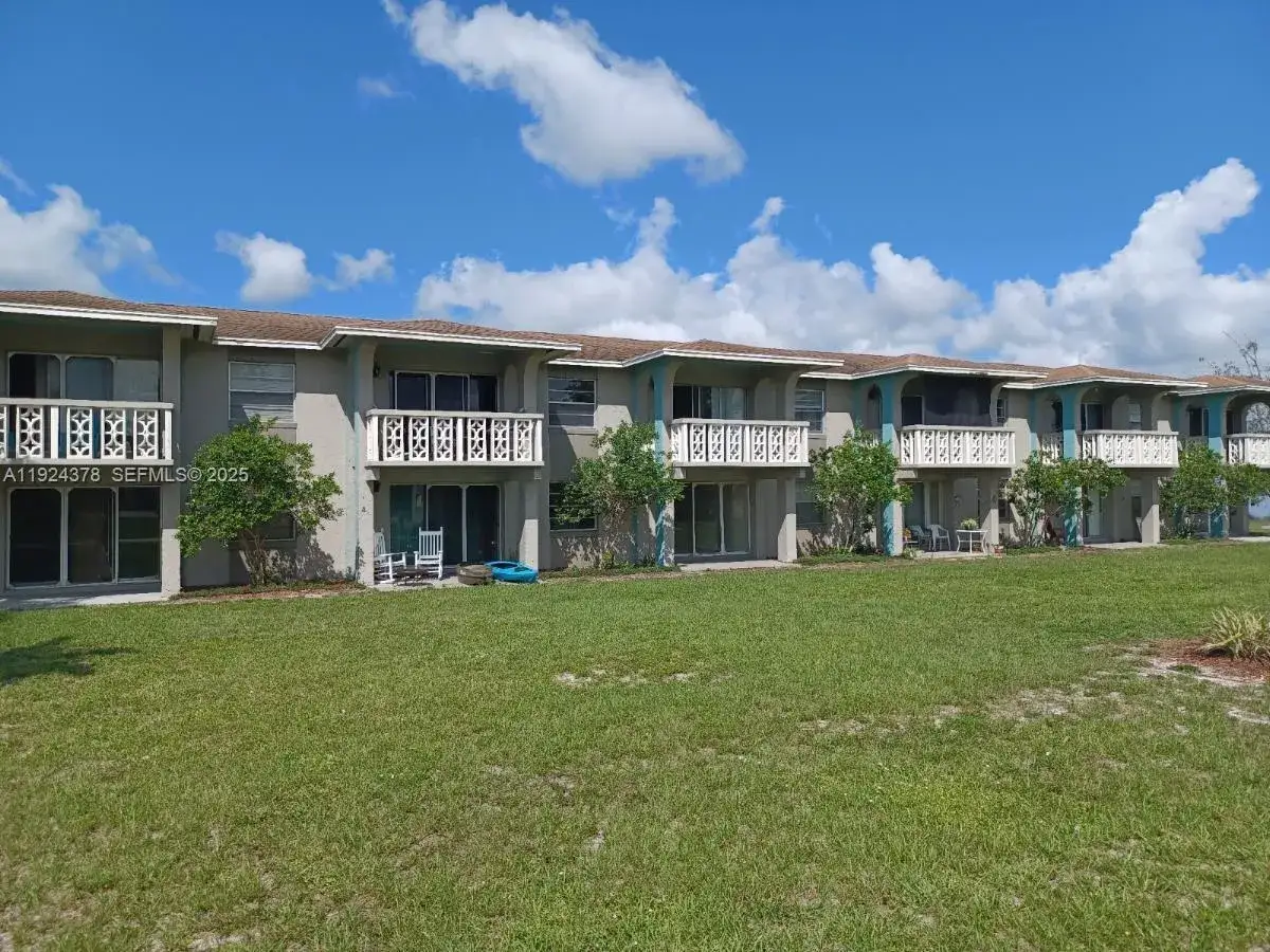 1015 LAKEVIEW DRIVE, Sebring FL 33870