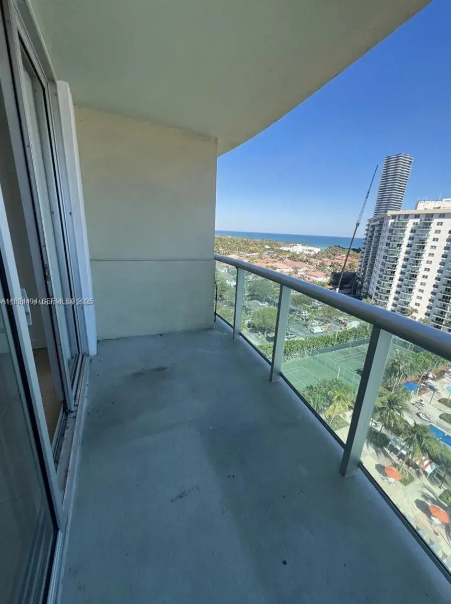 19380 Collins Ave # 1402, Sunny Isles Beach FL 33160