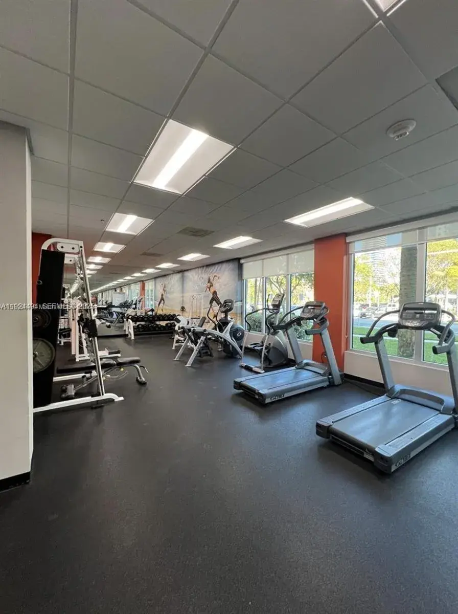 19380 Collins Ave # 1402, Sunny Isles Beach FL 33160