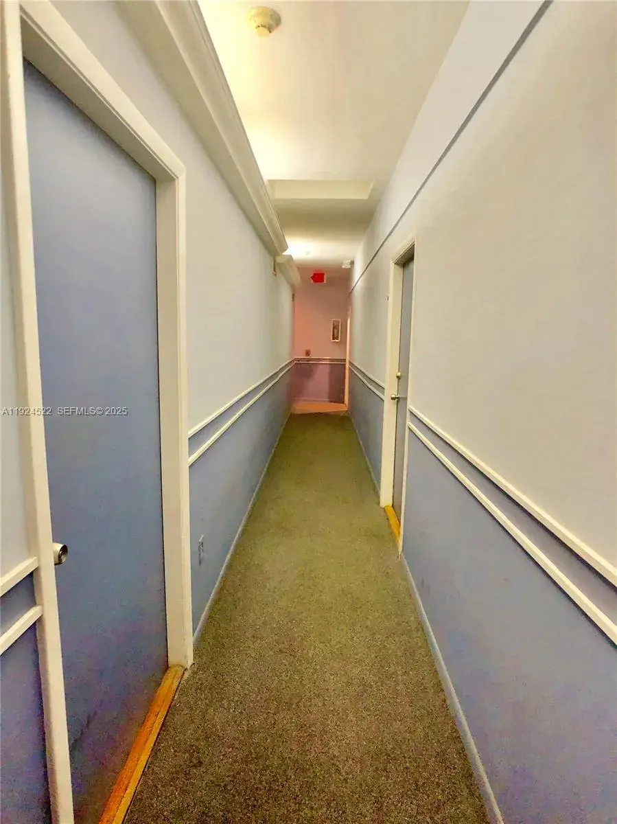 1127 Euclid Ave # 203, Miami Beach FL 33139