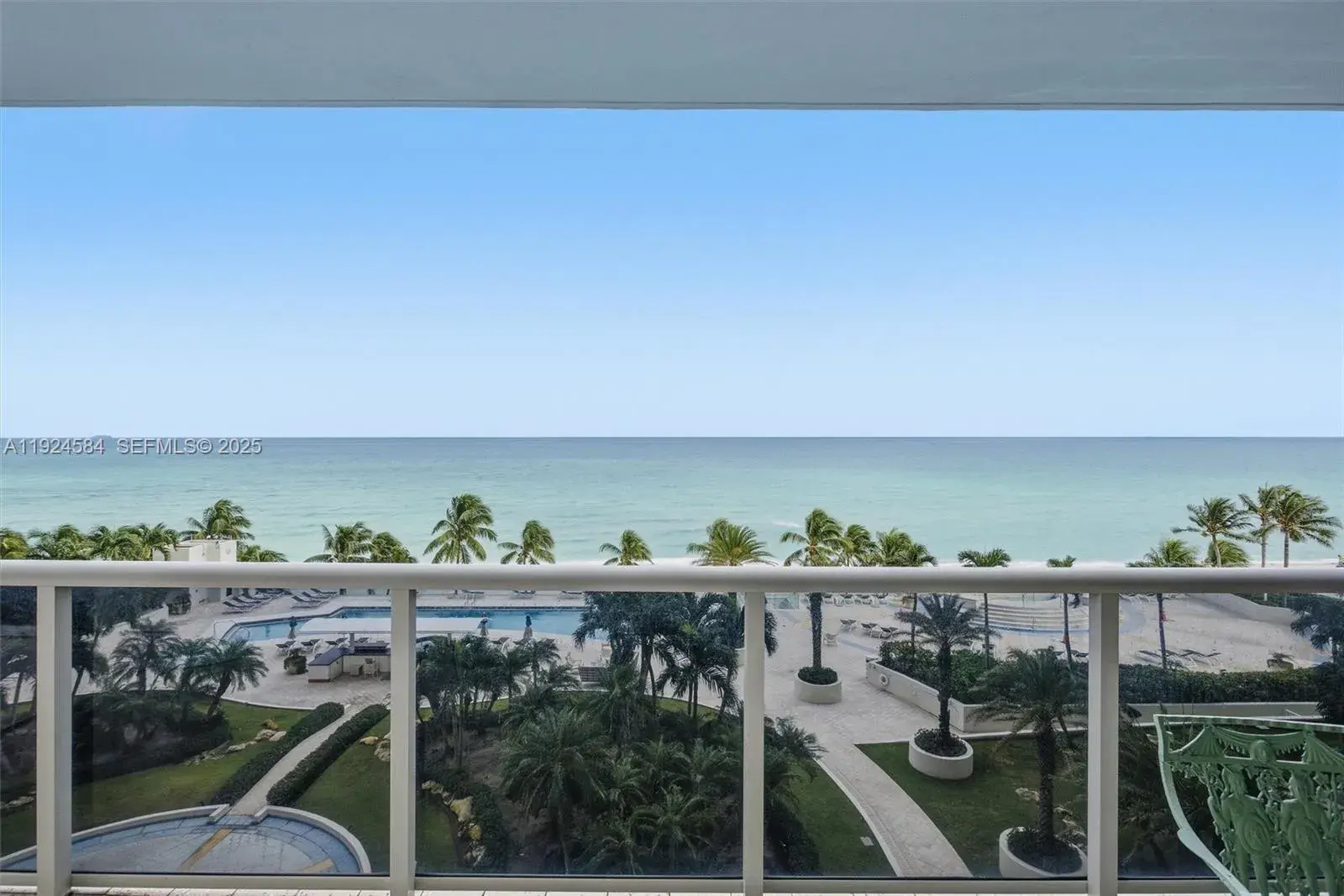 19111 Collins Ave # 505, Sunny Isles Beach FL 33160