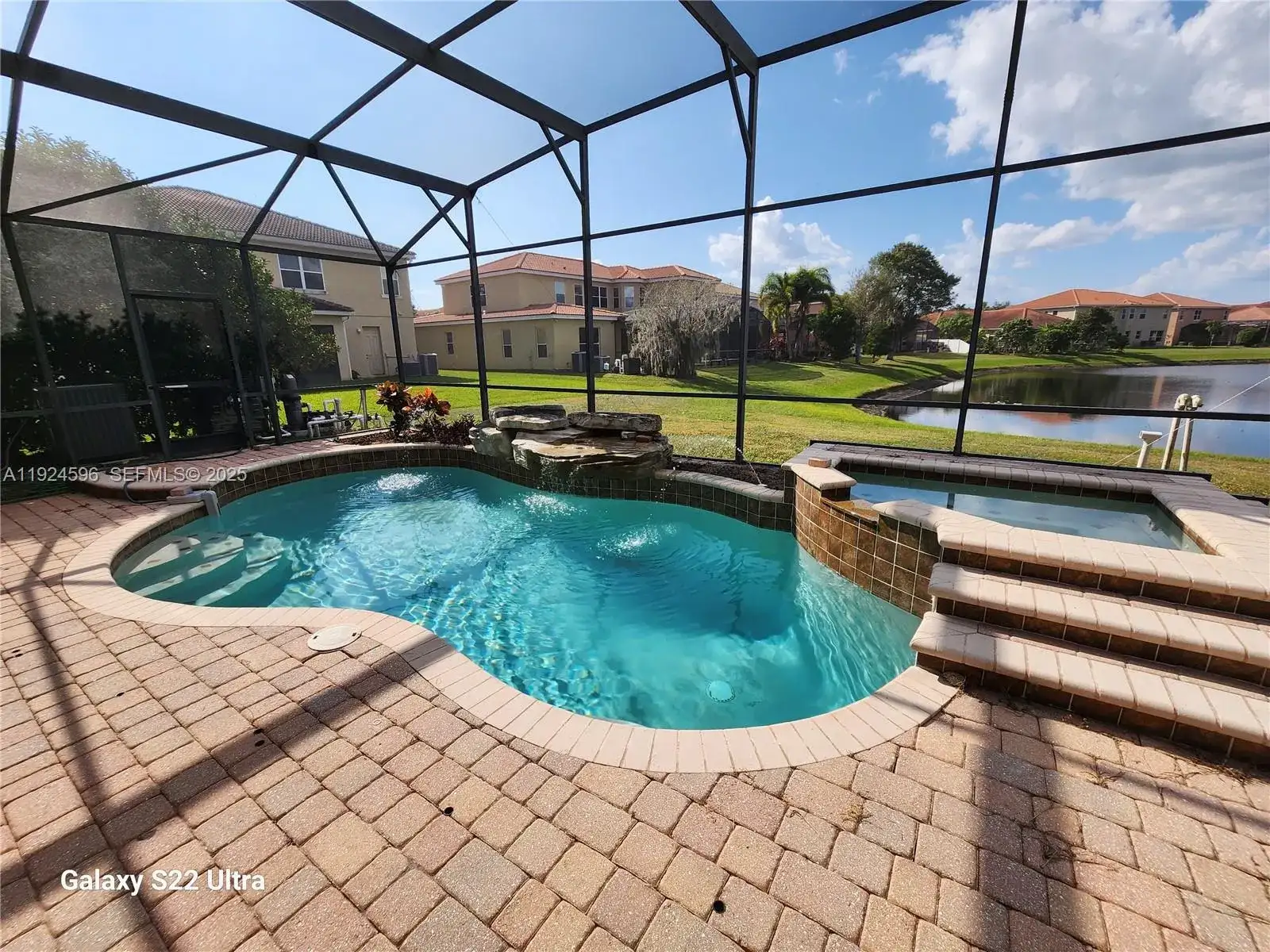 2802 Quiet Water Trail # 2802, Kissimmee FL 34744 photo 2