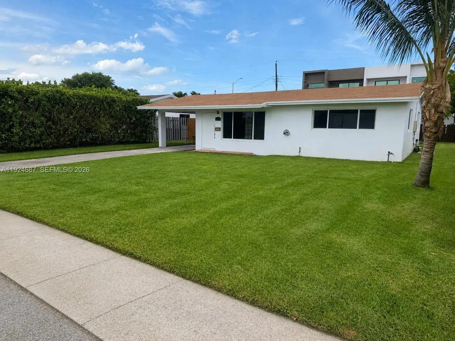 1520 NE 14th Ter, Fort Lauderdale FL 33304