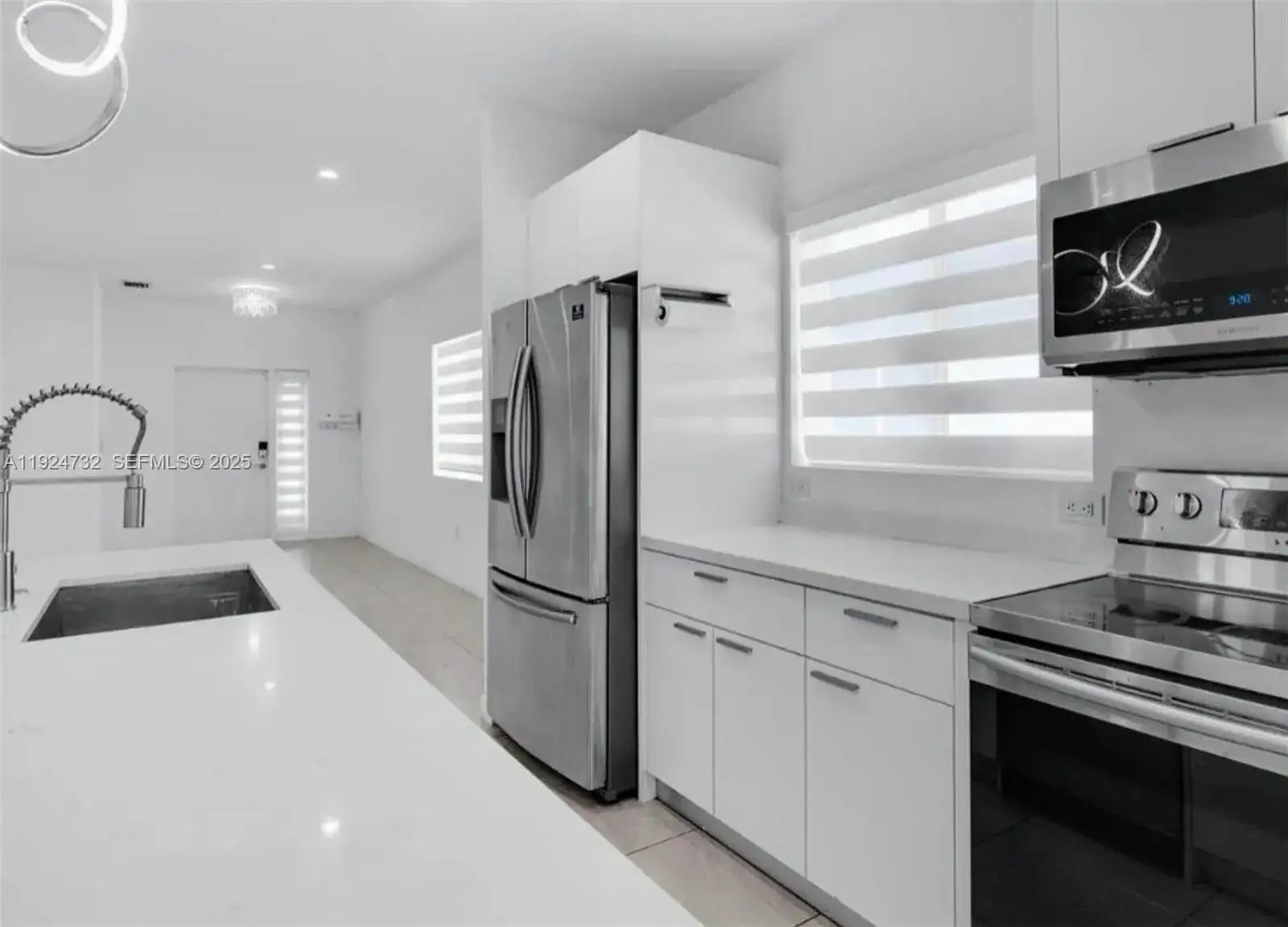 23061 SW 124th Ave, Miami FL 33170 photo 4
