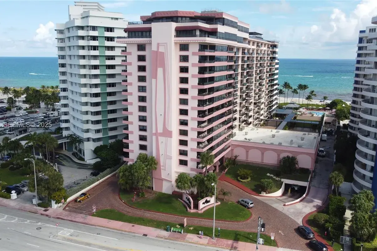 5225 Collins Ave # 1204, Miami Beach FL 33140