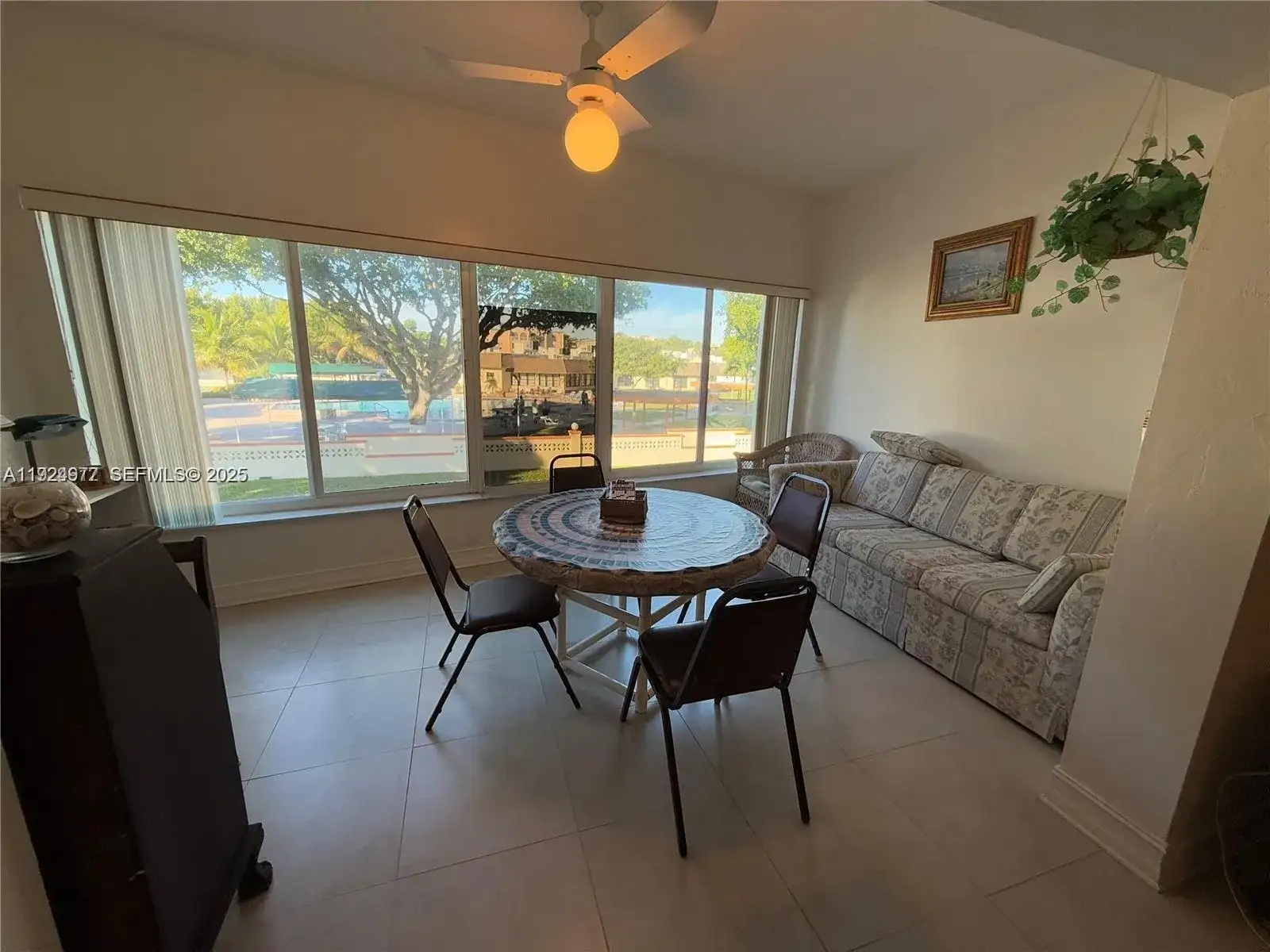 4270 NW 40th St # 202, Lauderdale Lakes FL 33319 photo 4