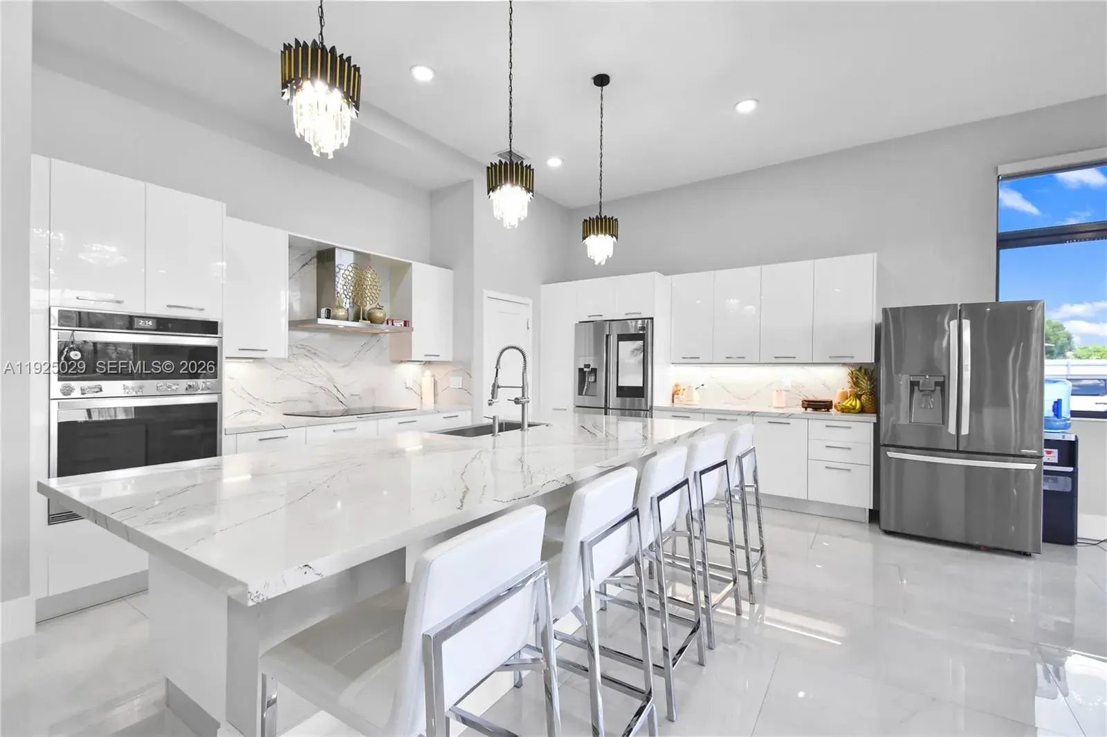 15846 SW 49th St, Southwest Ranches FL 33331
