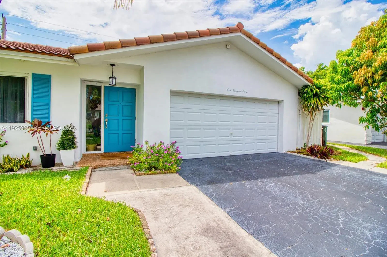 107 Winged Foot Ln, Boca Raton FL 33431