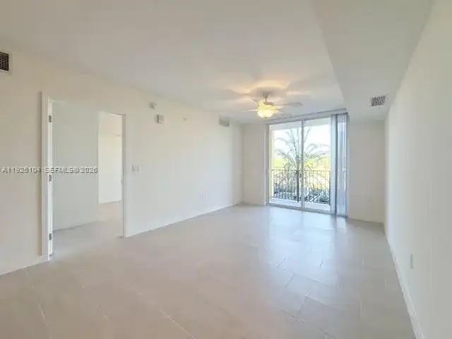 11239 NW 4th Ter # 205, Sweetwater FL 33172