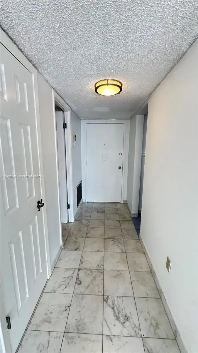 18061 Biscayne Blvd # 1203, Aventura FL 33160 photo 3