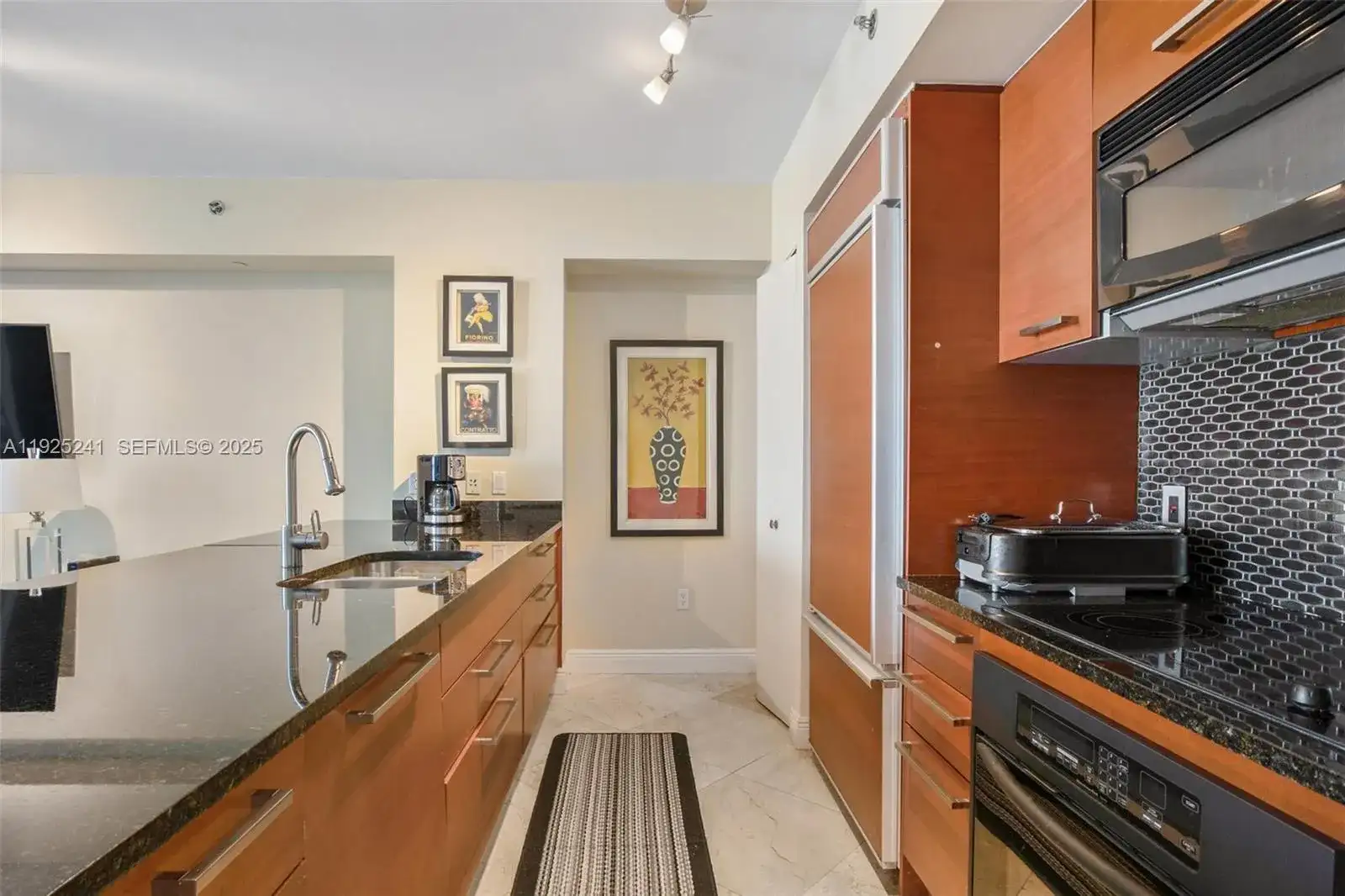 1830 S Ocean Dr # 2212, Hallandale Beach FL 33009 photo 5
