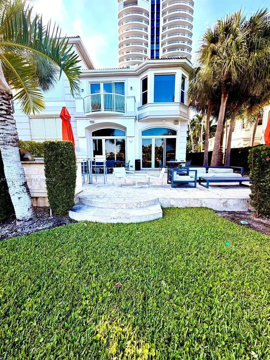 21025 NE 38th Ave # 81, Aventura FL 33180