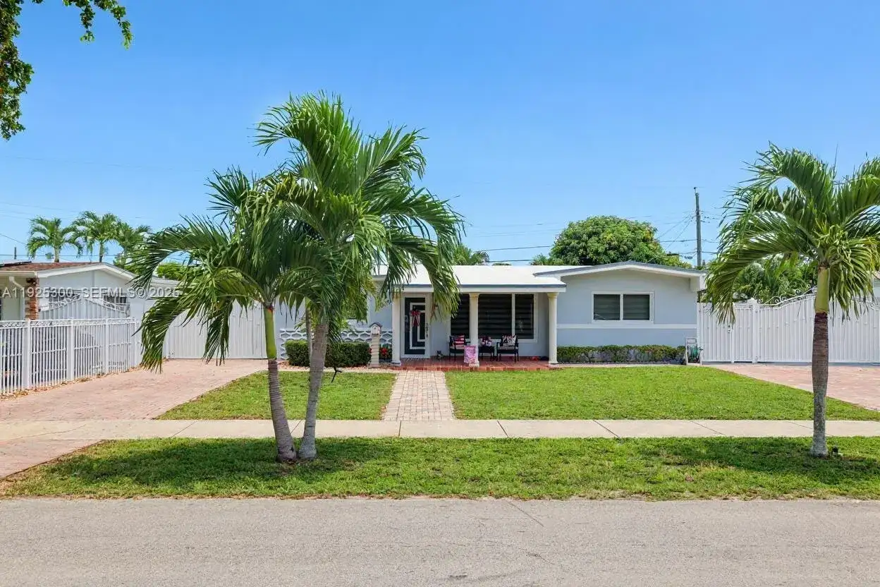5535 W 13th Ave, Hialeah FL 33012 photo 2