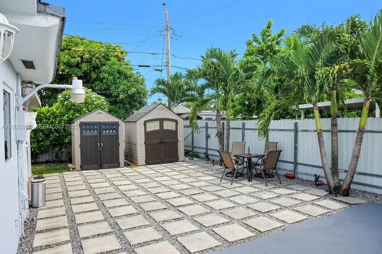5535 W 13th Ave, Hialeah FL 33012 photo 5