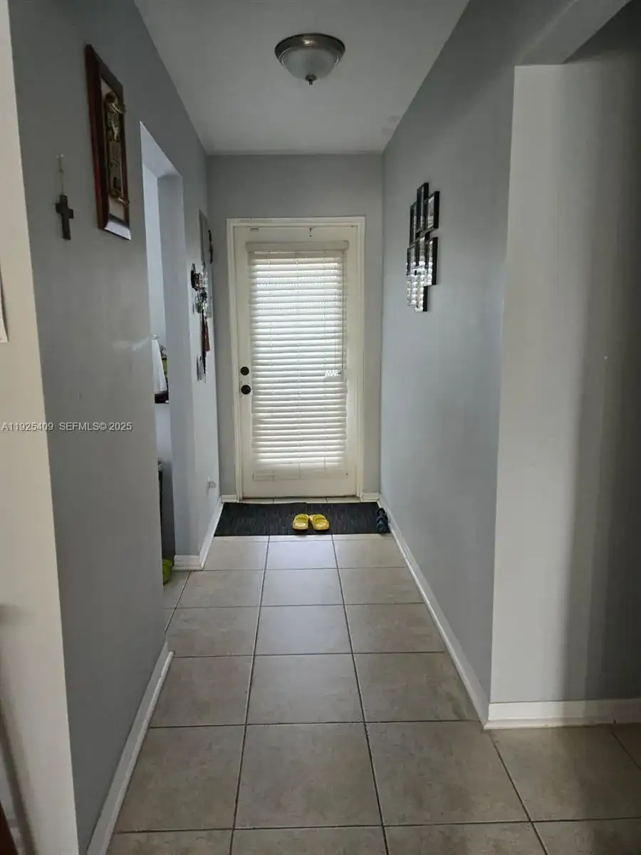7837 Golf Cir Dr # 310, Margate FL 33063 photo 2