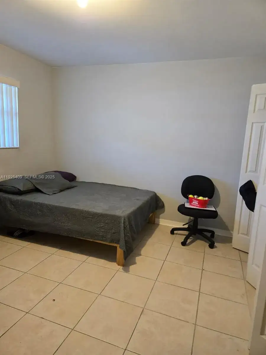7837 Golf Cir Dr # 310, Margate FL 33063 photo 3