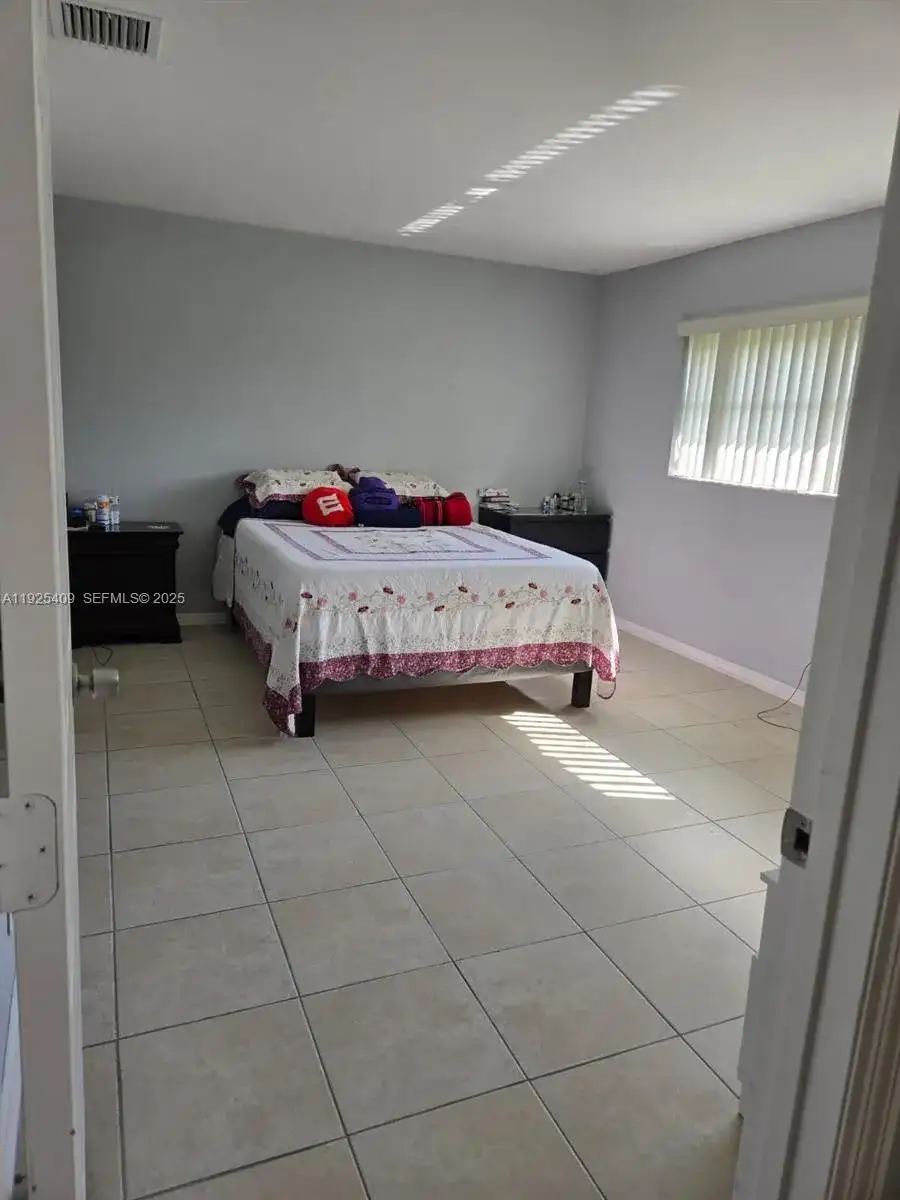 7837 Golf Cir Dr # 310, Margate FL 33063 photo 4