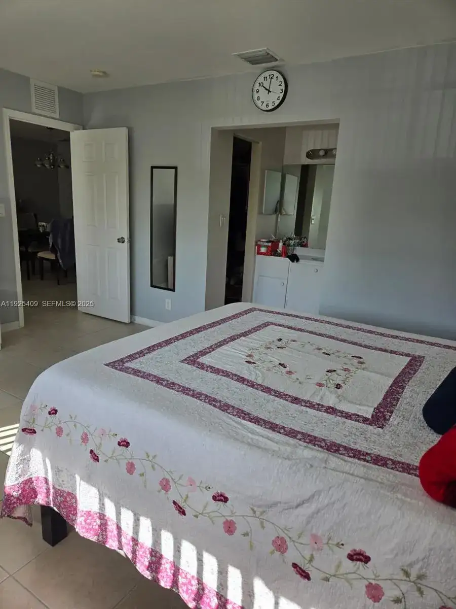 7837 Golf Cir Dr # 310, Margate FL 33063 photo 5