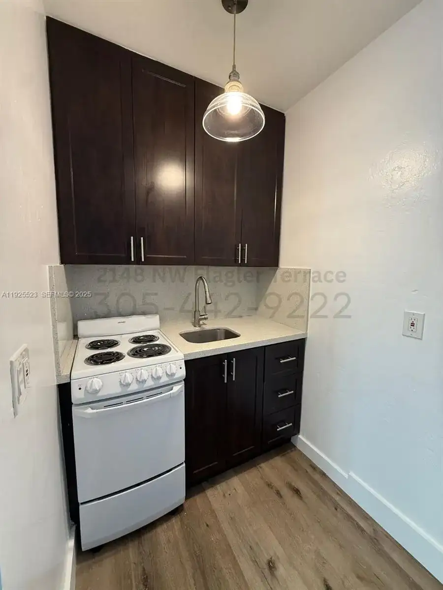 2148 NW Flagler Ter # 9, Miami FL 33125 photo 3