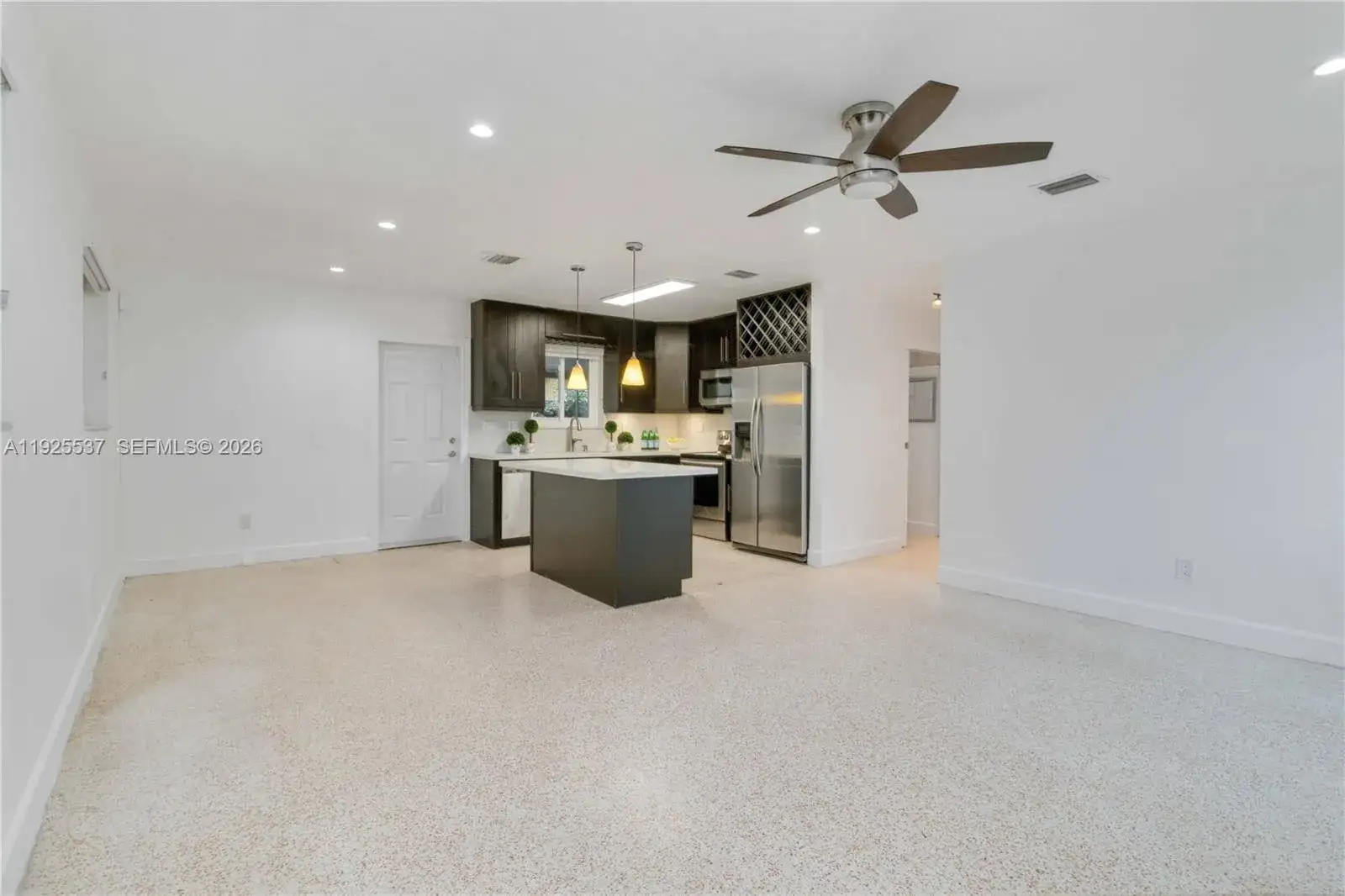 2401 SW 31st Ave, Miami FL 33145 photo 5