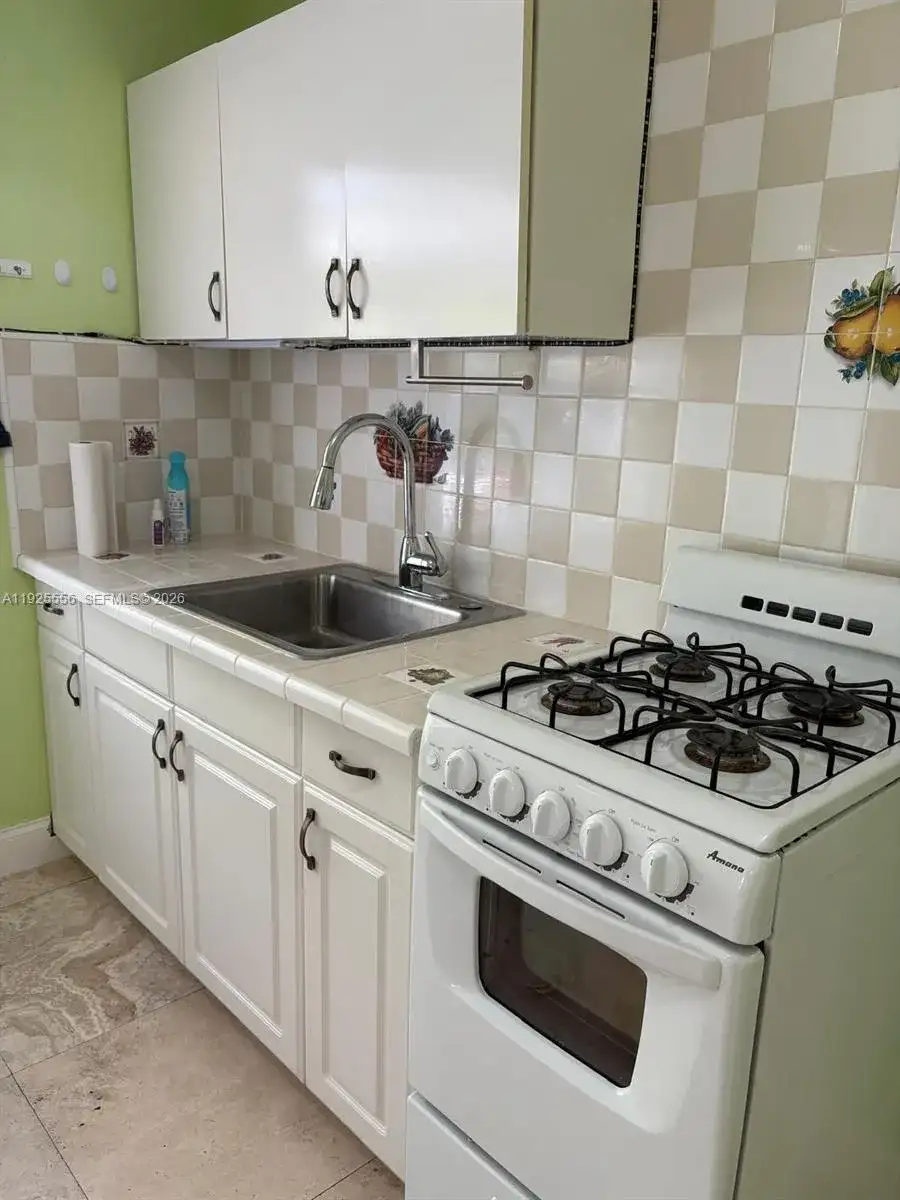 13330 SW 79th St # 1, Miami FL 33183 photo 3