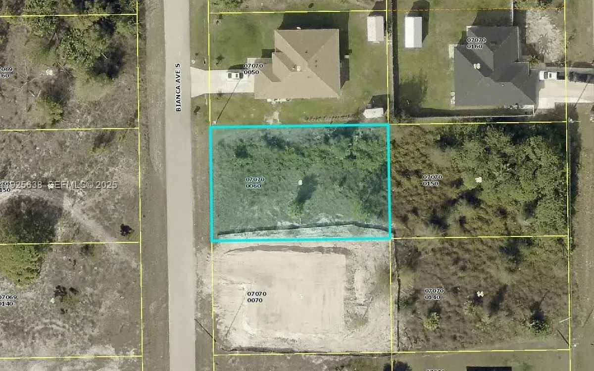 765 Bianca Avenue S, Lehigh Acres FL 33974