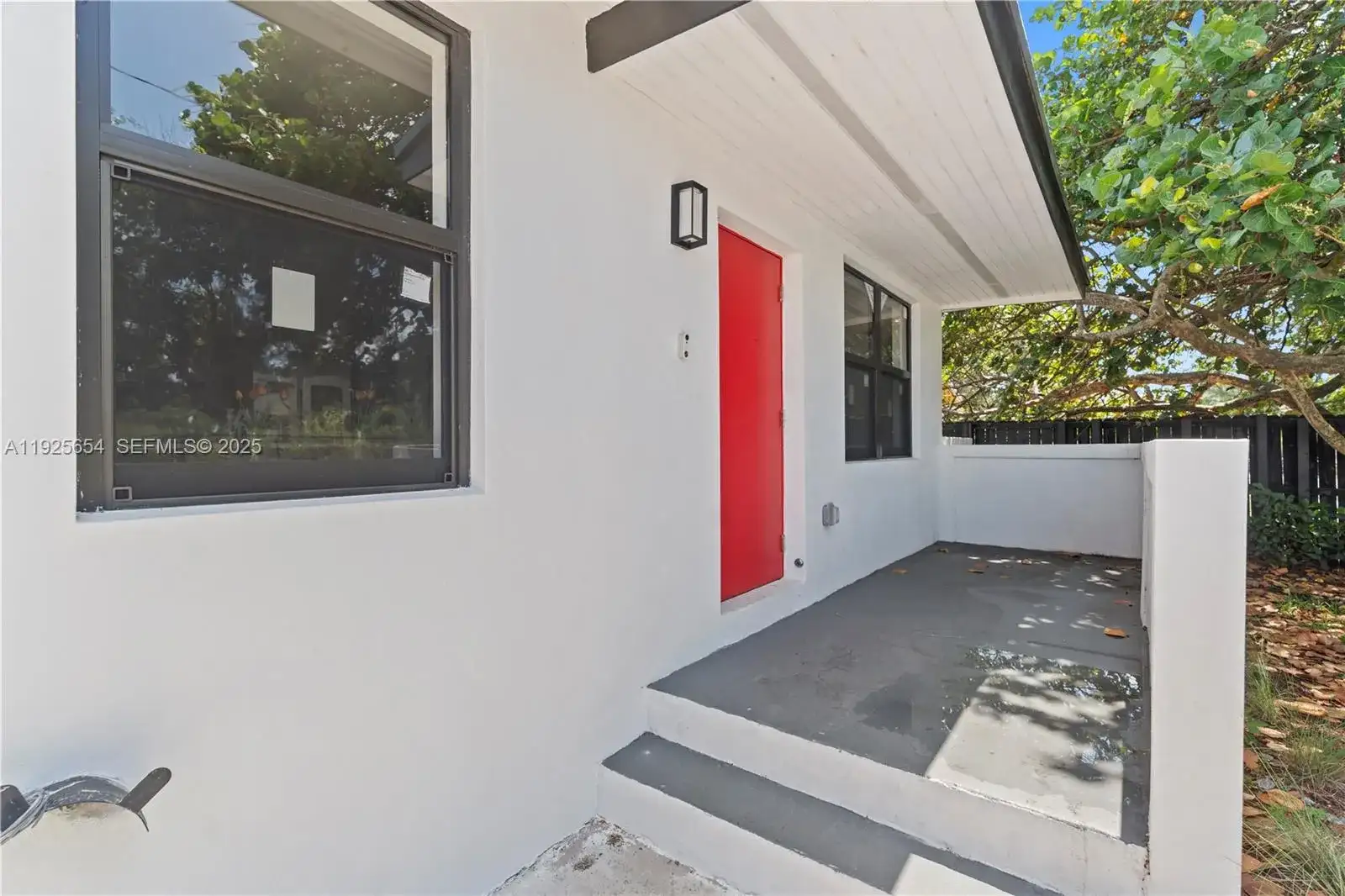 1745 NW 151st St, Miami Gardens FL 33054 photo 2