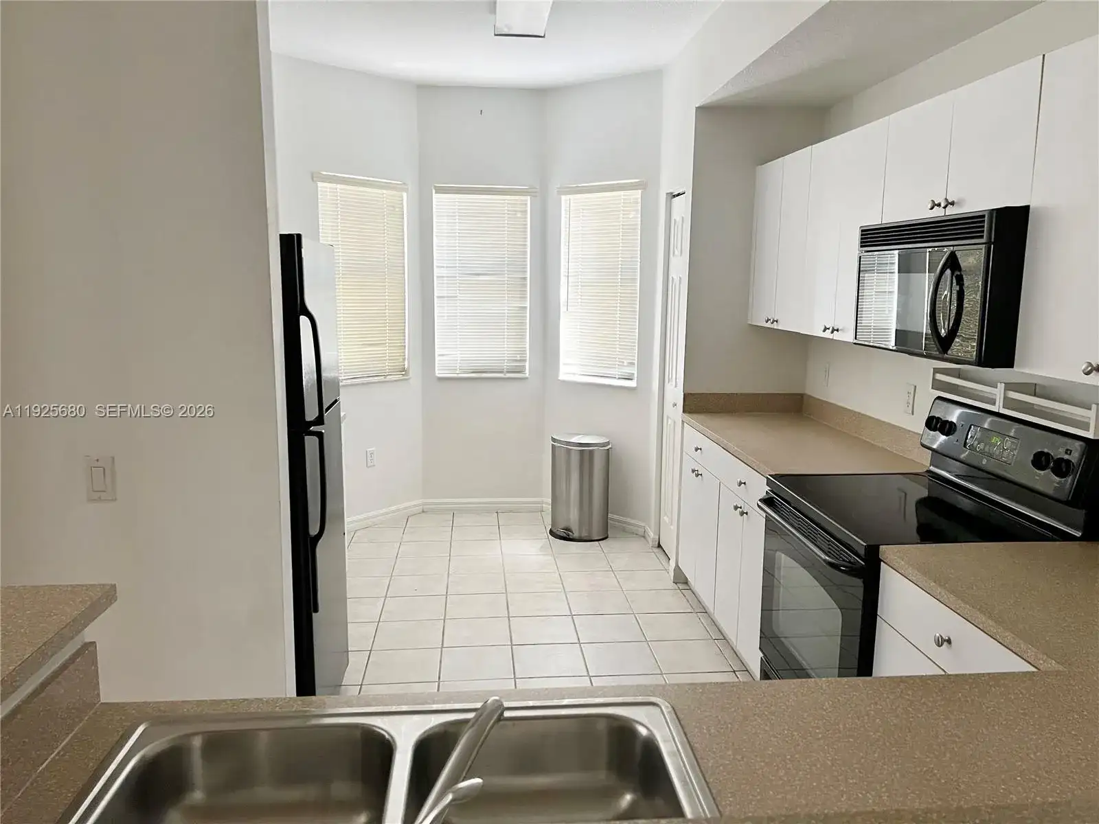 8940 NE 8th Ave # 1205, Miami FL 33138 photo 3