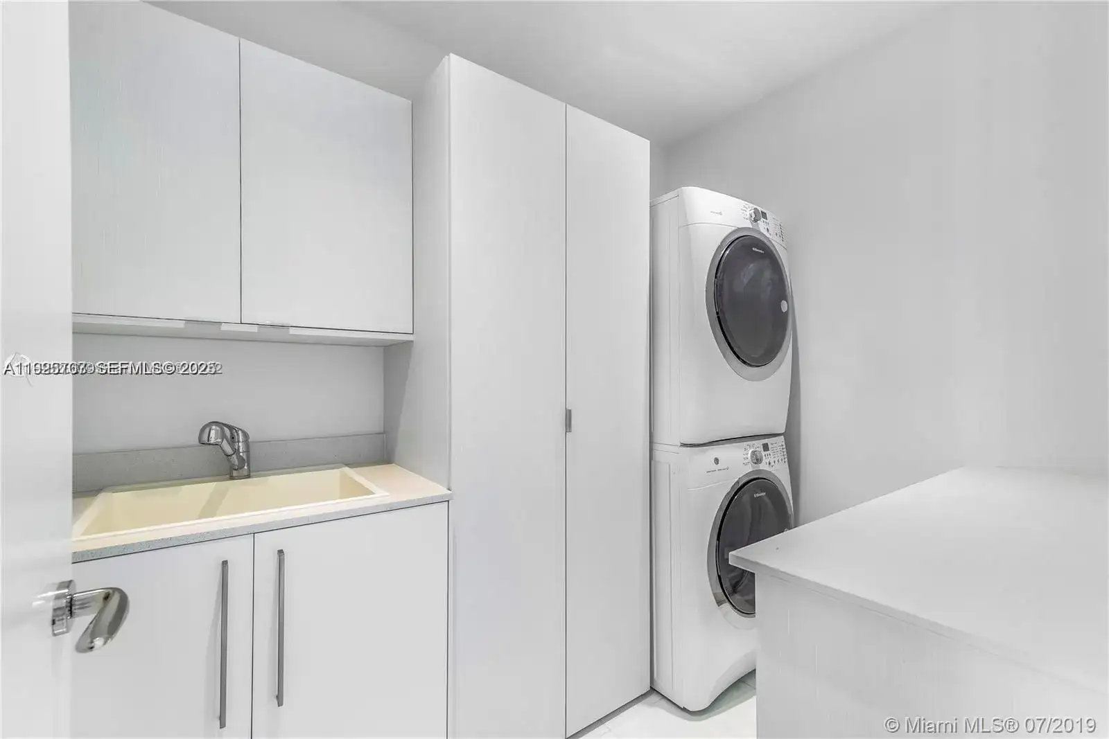 16901 Collins Ave # 1905, Sunny Isles Beach FL 33160 photo 5