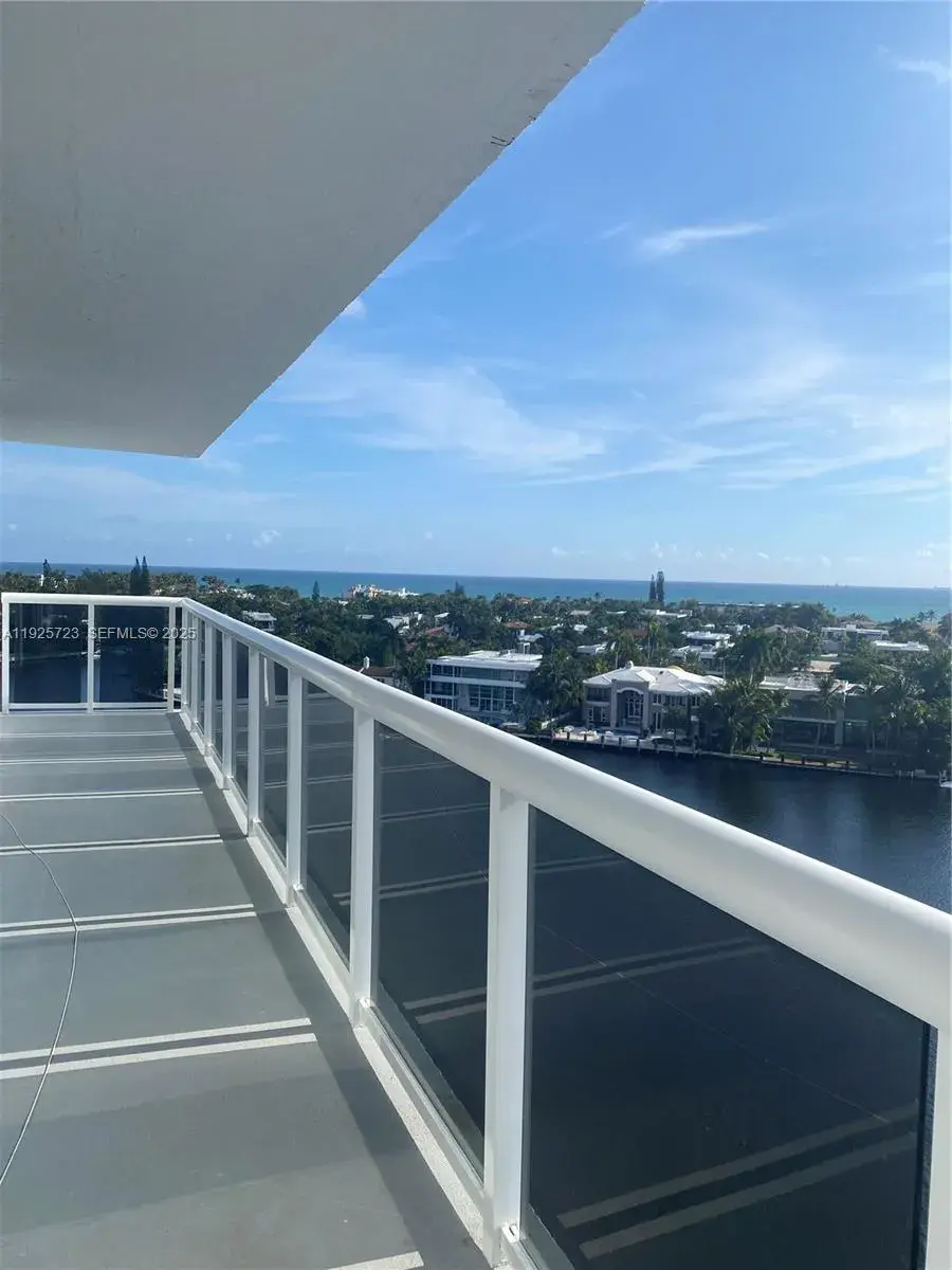 20515 E Country Club Dr # 1044, Aventura FL 33180