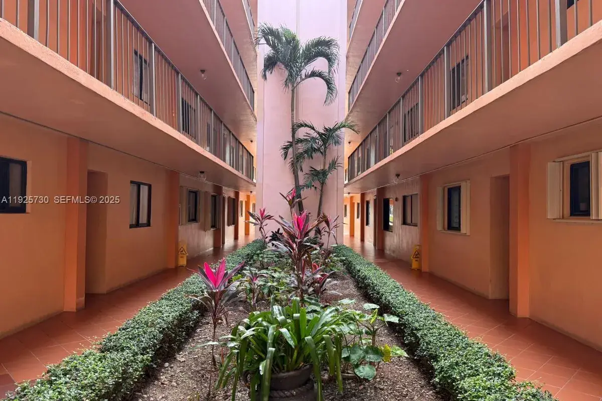 8600 SW 133rd Ave Rd # 310, Miami FL 33183