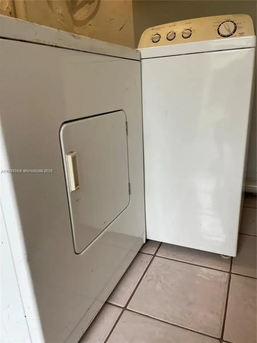 9711 Caribbean Blvd, Cutler Bay FL 33189 photo 3