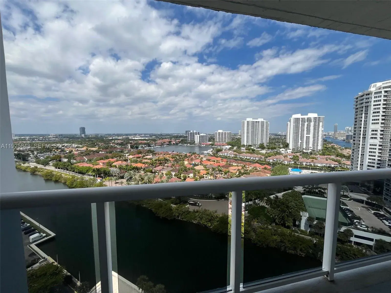 20505 E Country Club Dr # 2132, Aventura FL 33180