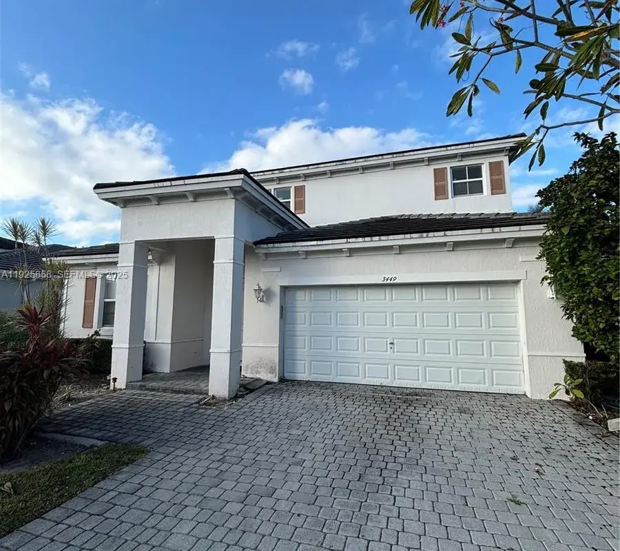 3449 NE 2nd St, Homestead FL 33033