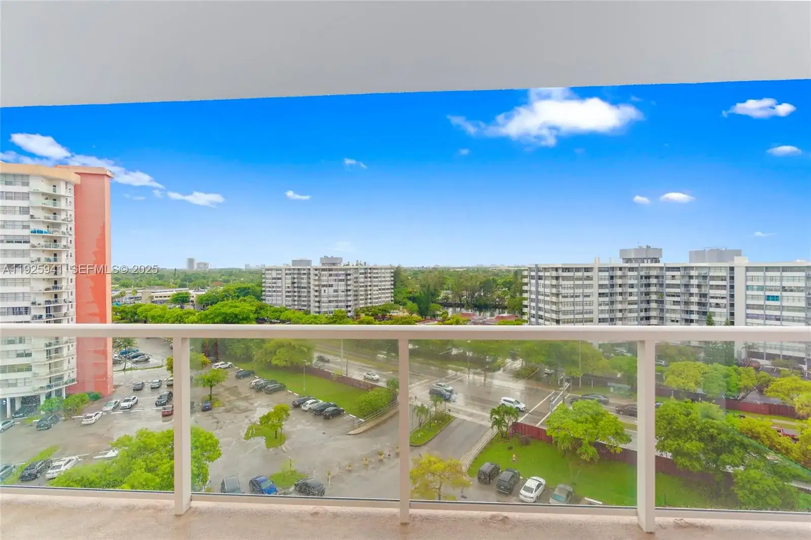 1301 NE Miami Gardens Dr # 1025W, Miami FL 33179 photo 3