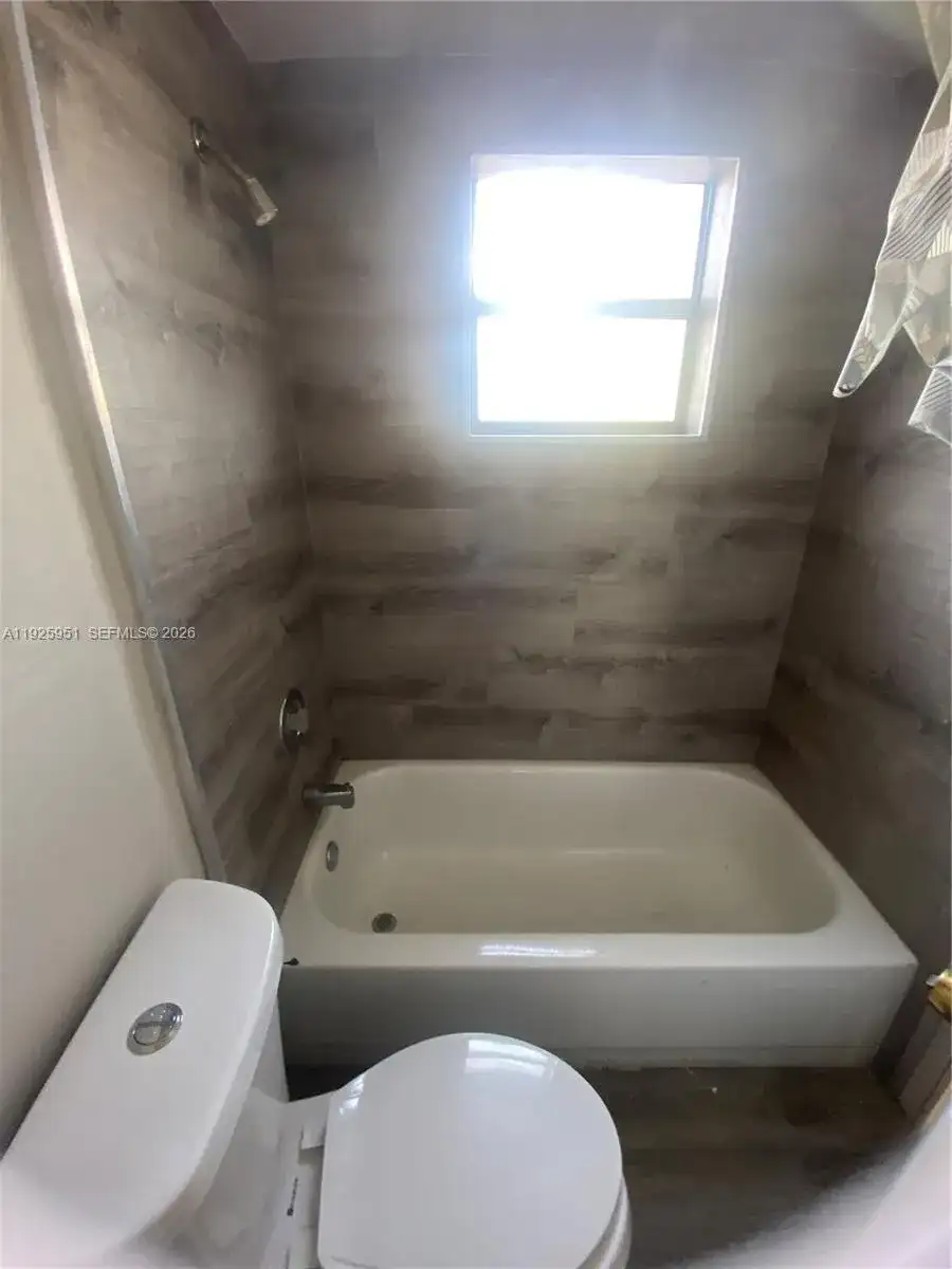 13500 NE 3rd Ct # 205, North Miami FL 33161 photo 5