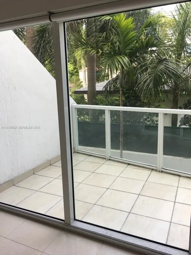 1650 Brickell Ave # 111, Miami FL 33129 photo 2