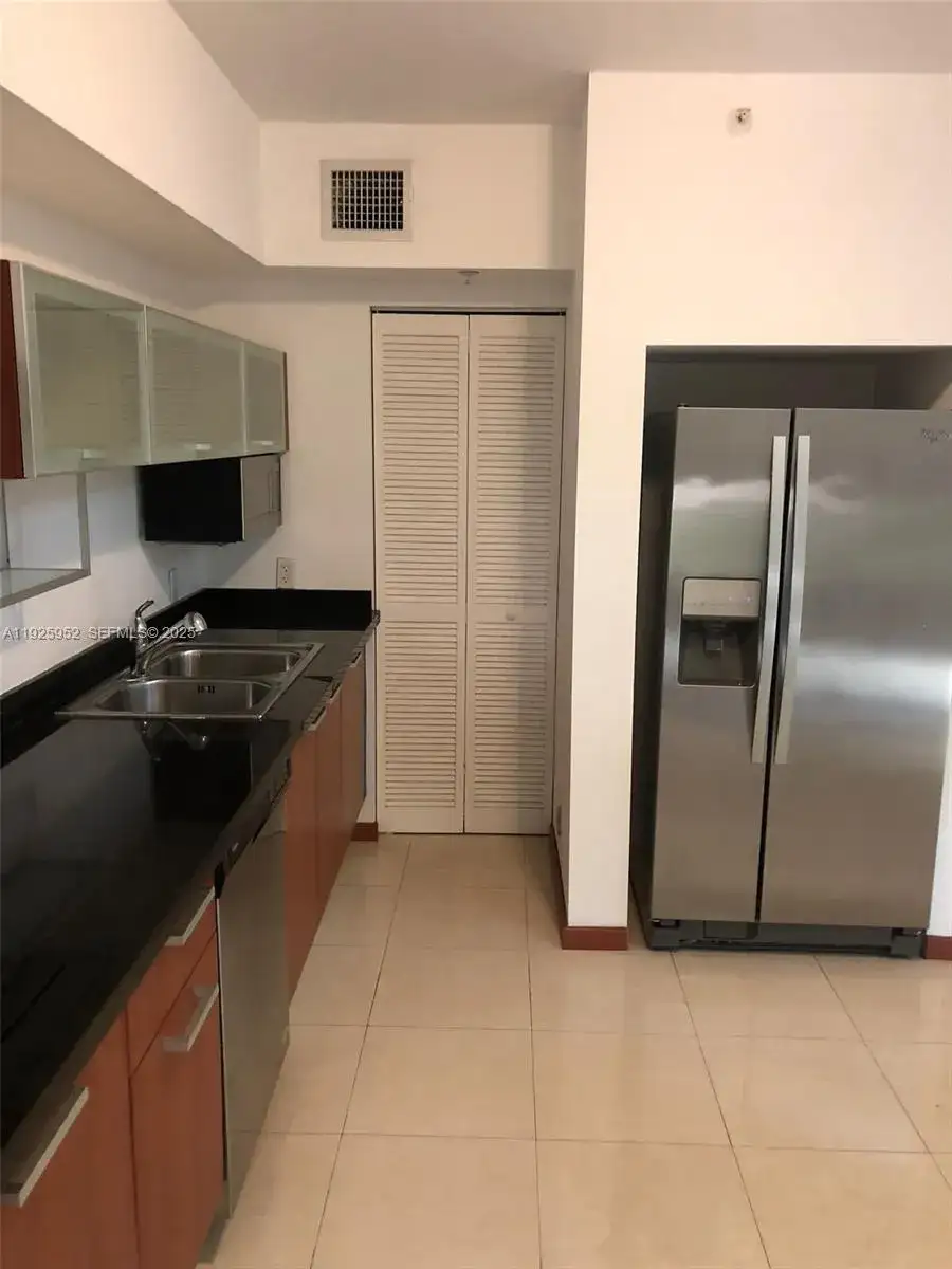 1650 Brickell Ave # 111, Miami FL 33129 photo 5